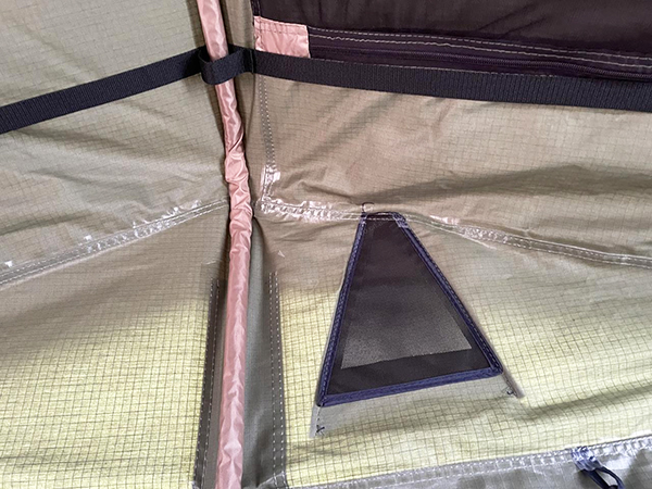 roof top tent